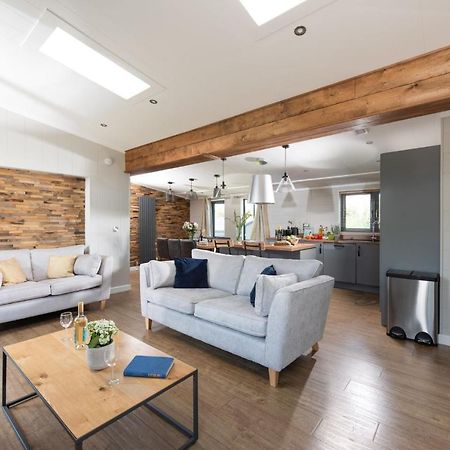 Lifton Primrose Lodge, 25 Roadford Lake Lodges מראה חיצוני תמונה